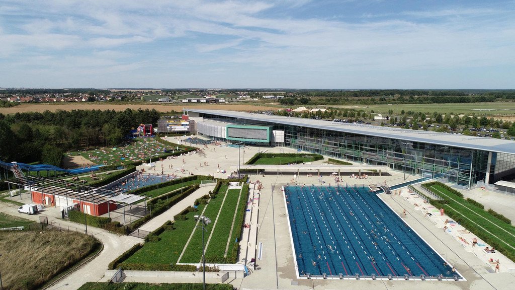 L’Odyssée de Chartres : détente et sensations à deux dans le plus grand centre aquatique de France